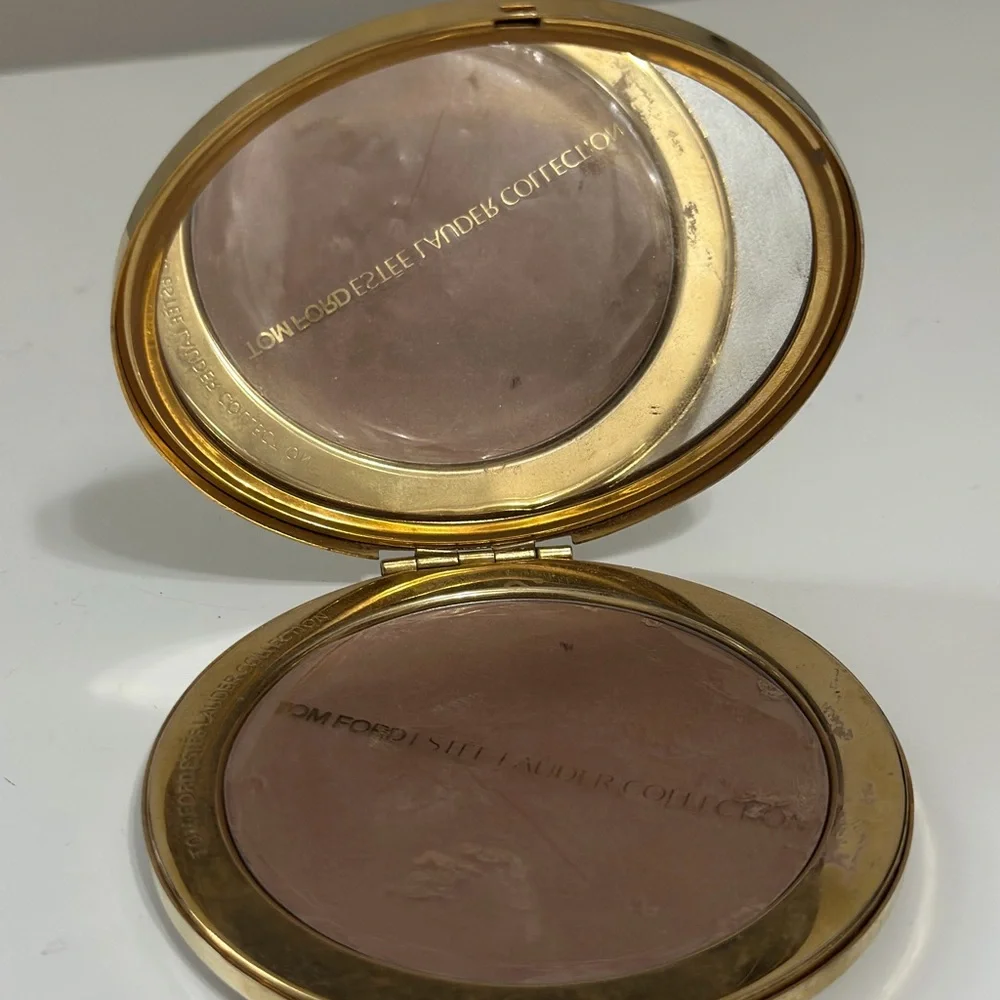 Tom Ford Estée Lauder Bronzer compact .74 oz Amber (Untouched)